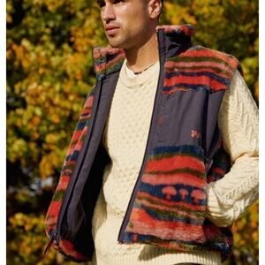 Urban Outfitters NWT Without Walls Multicolor Mushroom Fleece Zip Up Vest size L